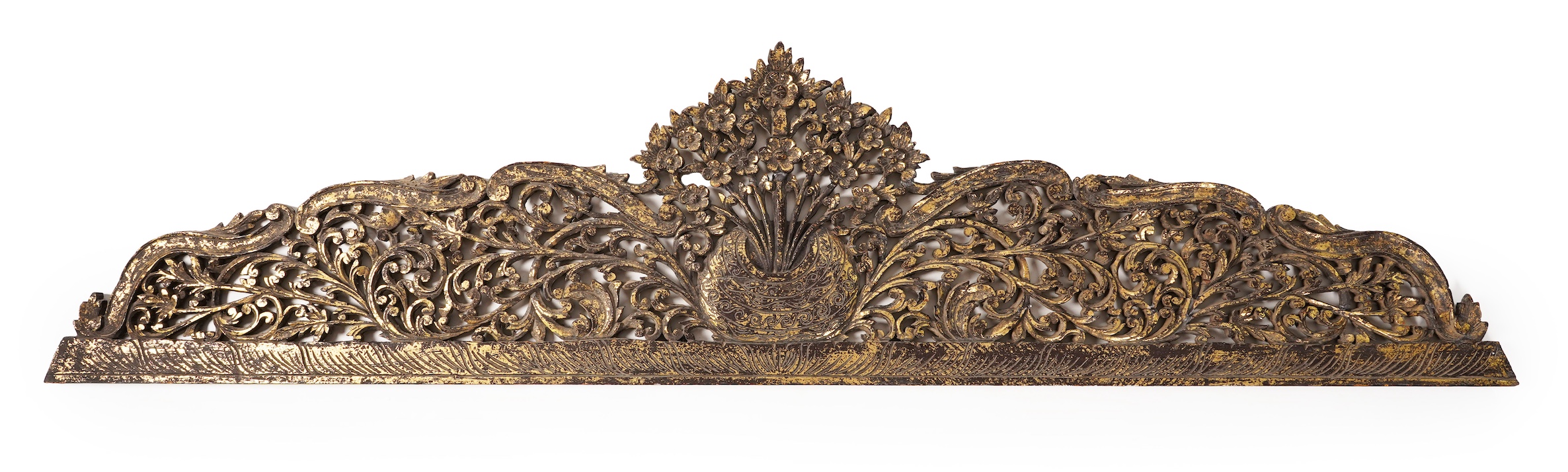 A Burmese gilt lacquered wood cresting, 19th century